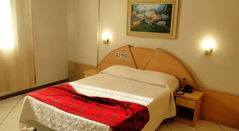 Hotel Das Americas Balneario Camboriu Exterior photo
